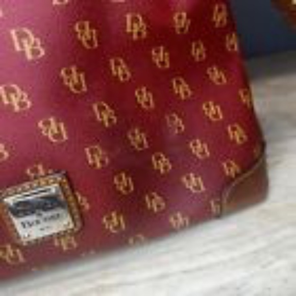 Dooney & Bourke Greta Satchel Handbag Red and Tan Large Purse Used - Picture 2 of 15